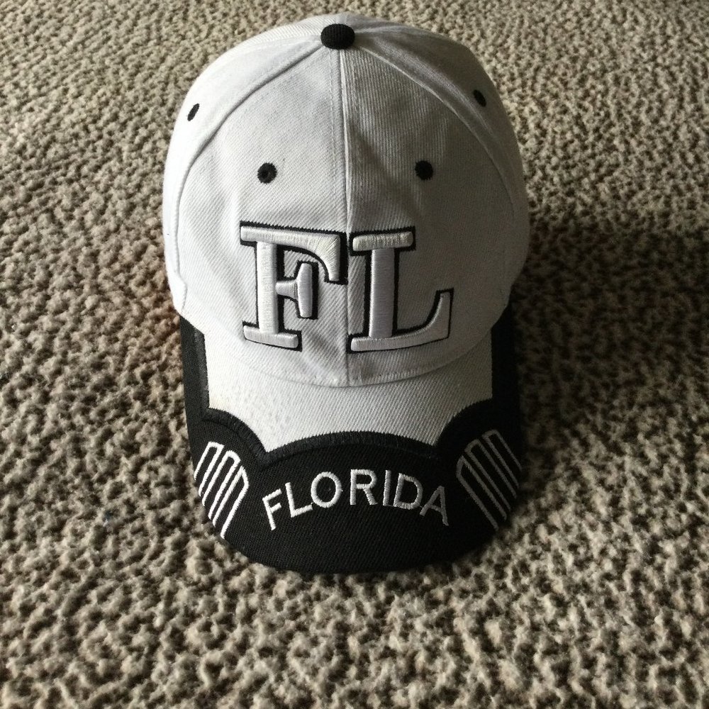 Florida Hat/Cap White/Black